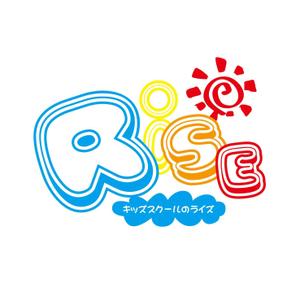 キリク (Kiriku)さんの複合型キッズスクール「Rise」のロゴへの提案