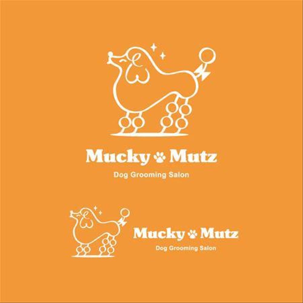 ドッグ　トリミングサロン　『Mucky Mutz Dog Grooming』の　ロゴ