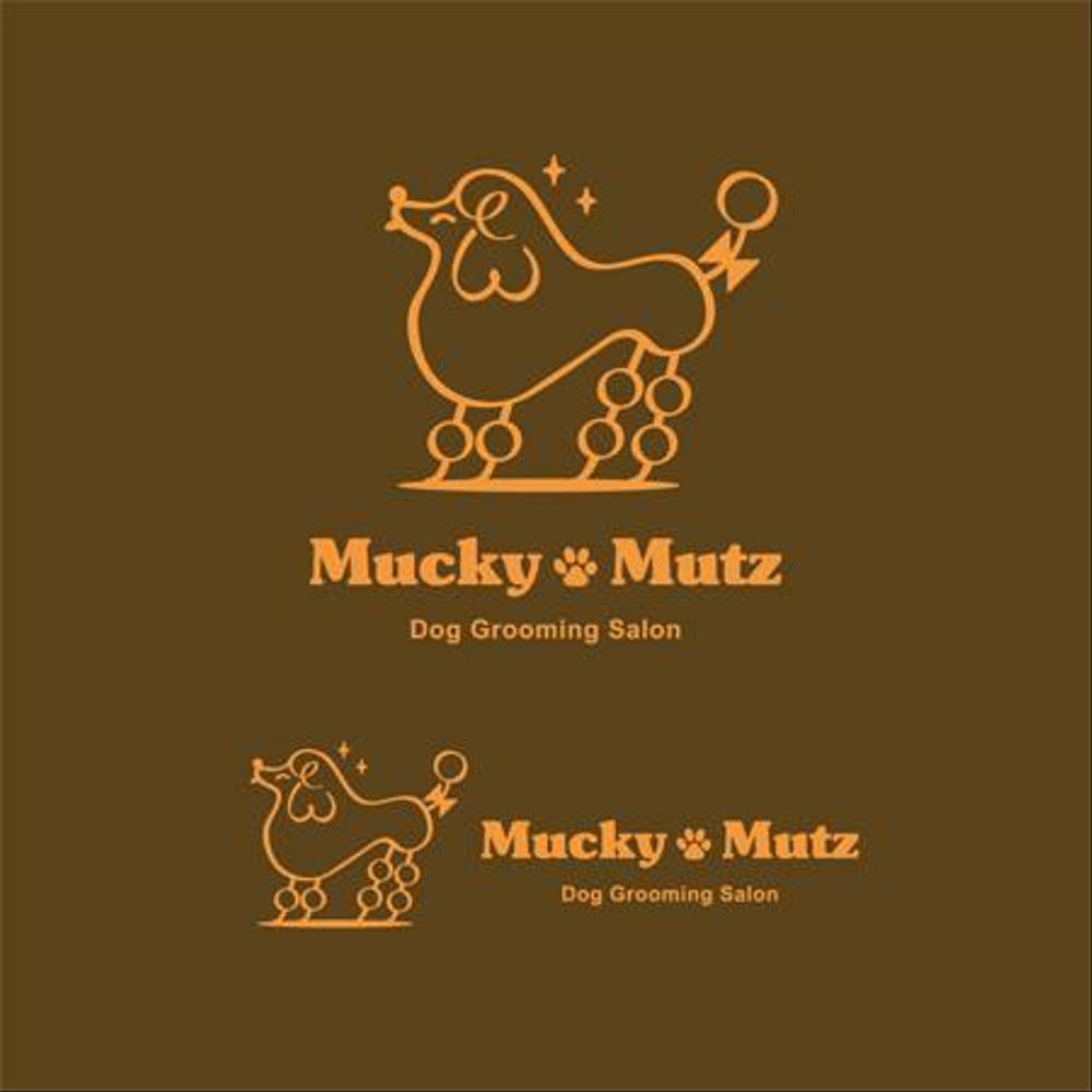 ドッグ　トリミングサロン　『Mucky Mutz Dog Grooming』の　ロゴ