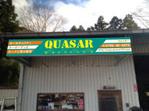 K-Design (kurohigekun)さんのカーセキュリティ　カーオーディオ　｢QUASAR｣の看板への提案