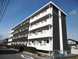 ナガイエ シゲユキ (365d)さんの【アパートの外壁塗装コーディネート11】への提案