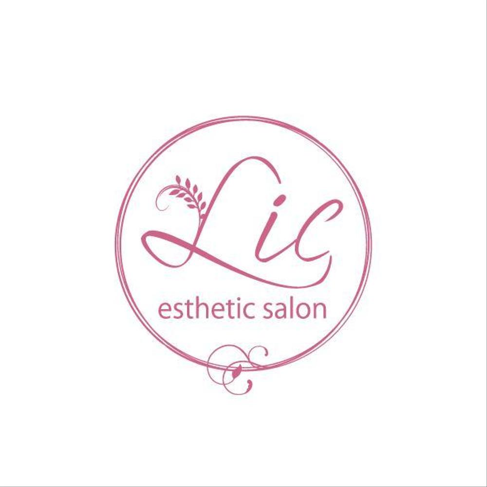 エステティックサロン「Lic esthetic salon」のロゴ