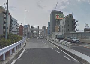 鷹見創作所 (singaporesling)さんの歯科の看板　首都高速4号線の屋外広告への提案