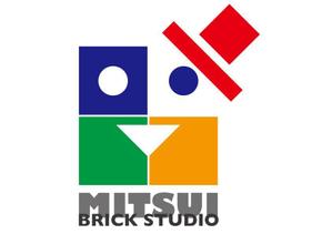 和宇慶文夫 (katu3455)さんのレゴ作品制作事務所「三井ブリックスタジオ株式会社」のロゴへの提案
