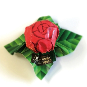 dscltyさんのバラのチョコレートの包装紙への提案