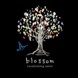 sai ()さんのおしゃれロゴの得意なクリエーター様！ リラクゼーションサロン「blossom」のロゴ作成依頼への提案