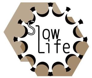 たっとさん (TaTtosan)さんのネットショップ「アンティークと雑貨のお店 slow life」のロゴへの提案