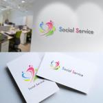藤真圭一 (total-eclipse)さんの介護用品の販売や訪問介護の人材派遣を行う「ソーシャルサービス」のロゴへの提案