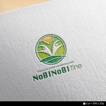  nobuworks (nobuworks)さんのフィジカル＆メンタルコンディショニングサロン『NoBINoBI fine』のロゴ（商標登録予定なし）への提案