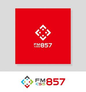 smoke-smoke (smoke-smoke)さんの新設コミュニティFM放送局（ラジオ局）「FMくらら857」のロゴへの提案