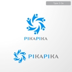 ＊ sa_akutsu ＊ (sa_akutsu)さんのアパレルブランド　”PIKAPIKA”　のロゴへの提案