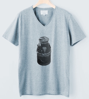 RAMUNE DESIGN STUDIO (ramune33)さんのCaféスタッフのユニフォーム　Tシャツデザインへの提案
