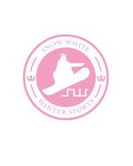 Kevin's-studio (kevins-studio)さんのオリジナルスポーツブランド「SNOW WHITE」のロゴへの提案