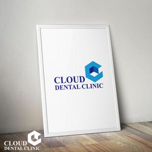 easel (easel)さんのクールでかっこいいドクターの医療制服手術用（スクラブ）の胸ポケットのロゴデザインへの提案