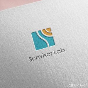 shirokuma_design (itohsyoukai)さんの個人事業の屋号「Sunvisor Lab.」のロゴへの提案