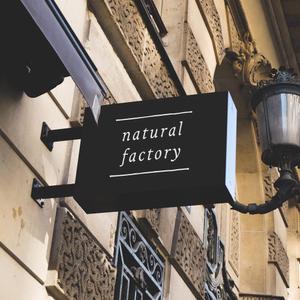 haru_Design (haru_Design)さんのインテリアショップ『natural factory』のロゴへの提案