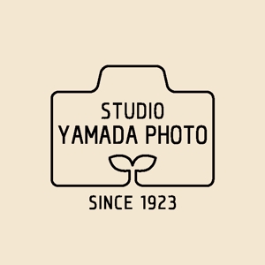 m_mtbooks (m_mtbooks)さんの地域密着まちの小さな写真館　ヤマダフォト　の　ロゴへの提案
