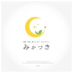 AI TANAKA (RINO02)さんの女性のための鍼灸サロン「はりきゅうサロン　みかづき」のロゴへの提案