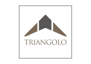 Natsumi (mikidesign)さんのファッションブランド「TRIANGOLO」のロゴへの提案