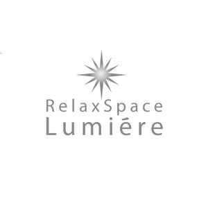 Hagemin (24tara)さんの女性の飲食店「RelaxSpace Lumiere」のロゴへの提案
