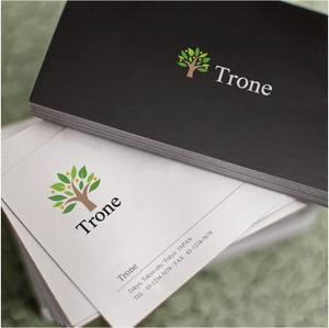 drkigawa (drkigawa)さんのアロマトリートメント＆整体サロン「Trone」のロゴへの提案