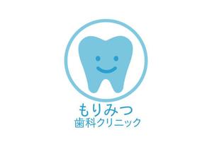 Moon Factory Design (katsuma74)さんの歯科医院のロゴへの提案
