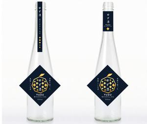 KMT_EMI (kmtemi)さんのスパークリング柚子酒のラベル作成への提案