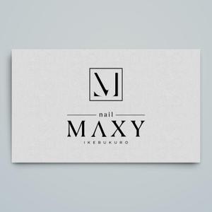 haru_Design (haru_Design)さんのネイルサロン「nail MAXY ikebukuro」のロゴへの提案