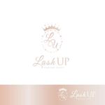 DONGRIN (DONGRIN_GRAPHICS)さんのまつ毛エクステサロン『LashUP』のロゴへの提案