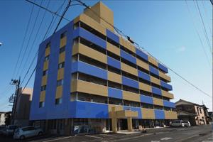 Kohsaka Design (Toyomi)さんのマンションの外壁塗装カラーコーディネートへの提案