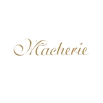 さんのエステ店「Macherie」のロゴ作成への提案