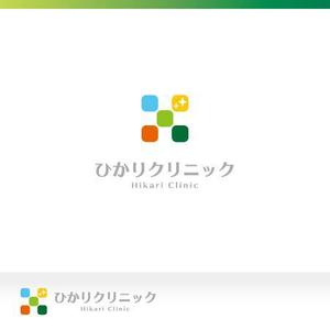 Tiz-TFA (Tiz-TFA)さんの新規開設予定のクリニック【ひかりクリニック】のロゴ作成への提案