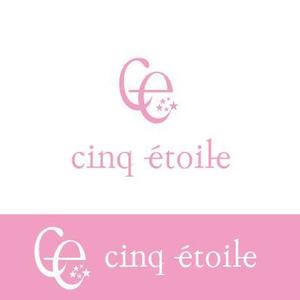 tikaさんの社名「cinq étoile」のロゴ作成への提案