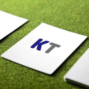 合同会社エレクトリックレディ (TomohiroNakajou)さんの飲食・クラブ運営の「株式会社KT」のロゴリニューアルへの提案