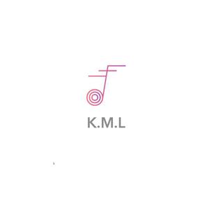 Aton (Aton)さんの架空のレコード会社「K.M.L」のロゴへの提案