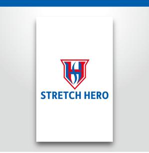 DeeDeeGraphics (DeeDeeGraphics)さんのストレッチ専門店「STRETCH HERO」のロゴへの提案