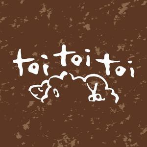 キャトルデザイン (kumiu)さんの「toi toi toi」のロゴ作成への提案