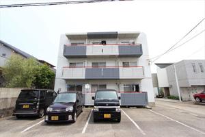 HMkobo (HMkobo)さんの外壁塗装デザイン（急募）鉄骨造りの外壁塗装カラーコーディネート②への提案