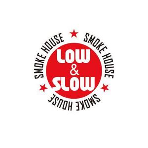 ATARI design (atari)さんの飲食店「LOW & SLOW」のロゴへの提案