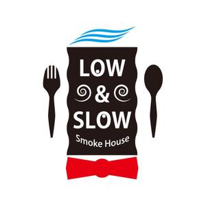 かものはしチー坊 (kamono84)さんの飲食店「LOW & SLOW」のロゴへの提案