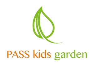 waami01 (waami01)さんの英語教育重視の学習指導付きの民間学童「PASS kids garden」のロゴへの提案