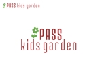 なべちゃん (YoshiakiWatanabe)さんの英語教育重視の学習指導付きの民間学童「PASS kids garden」のロゴへの提案