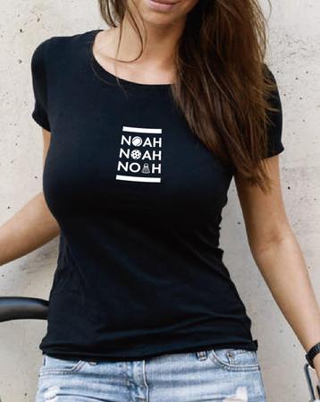 cimadesign (cima-design)さんのスタッフ用の半袖Ｔシャツユニフォームのデザインをお願いしますへの提案