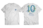 C DESIGN (conifer)さんのTシャツデザイン：IT企業の10周年記念への提案