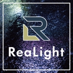 ハットリデザインワーク (ki1san0622)さんの経理DXコンサル会社「ReaLight」のロゴ入りパーカーへの提案