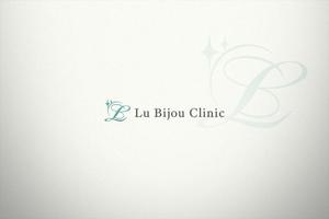 KOHana_DESIGN (diesel27)さんの美容クリニック「Lu Bijou Clinic（リュ・ビジュ クリニック）」のロゴへの提案