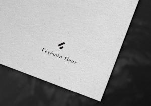 TYPOGRAPHIA (Typograph)さんのアパレルショップサイト「Férémin fleur」のロゴへの提案