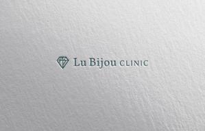 ALTAGRAPH (ALTAGRAPH)さんの美容クリニック「Lu Bijou Clinic（リュ・ビジュ クリニック）」のロゴへの提案