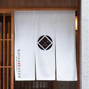 HAND (Handwerksmeister)さんの海外新規オープンのスイーツ店ロゴを募集しますへの提案