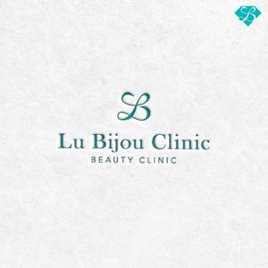 take5-design (take5-design)さんの美容クリニック「Lu Bijou Clinic（リュ・ビジュ クリニック）」のロゴへの提案
